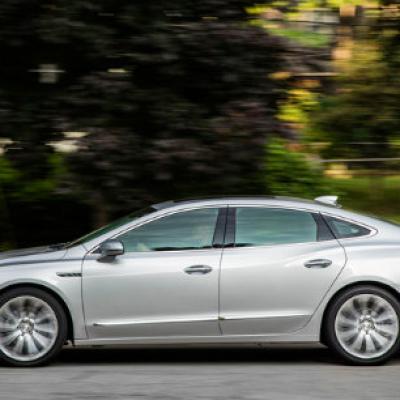 Mẫu xe thể thao mới nhất 7